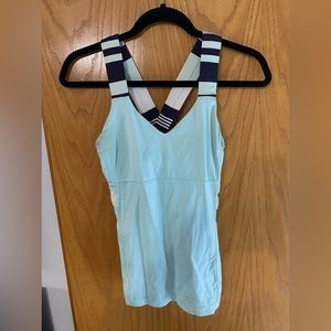 Lululemon workout tank